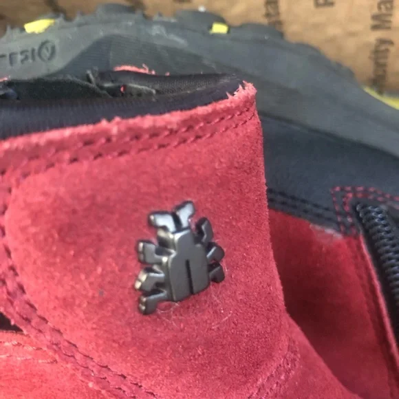 Icebug Metro2 Women's BUGrip - Mulberry Sz US7.5 EU38. - Picture 13 of 13